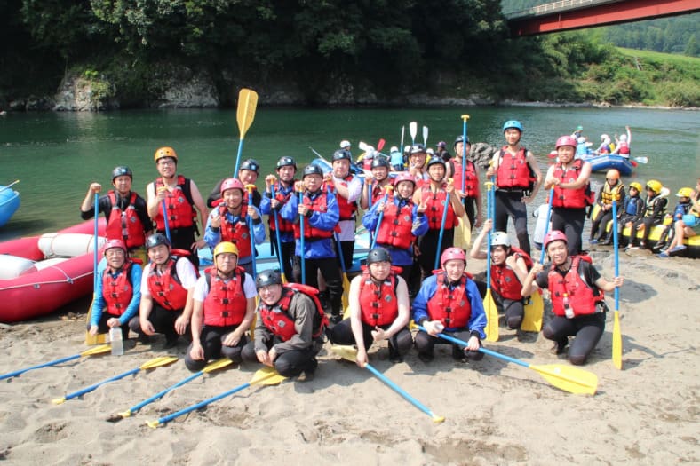Nova Japan Team - Rafting